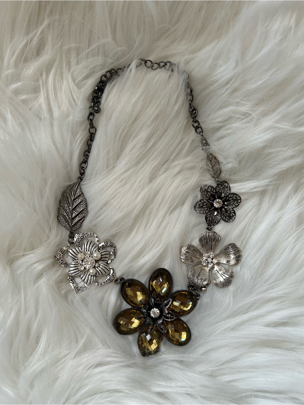 Floral Statement Necklace Silver Gunmetal Amber Rhinestone Flowers 16–18”